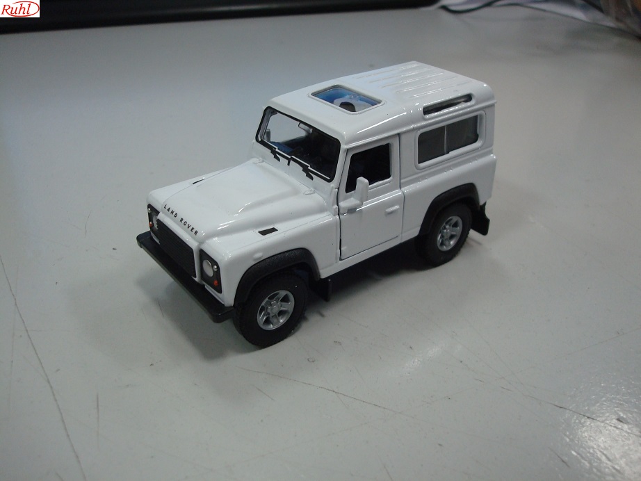 Welly Land Rover Defender wit