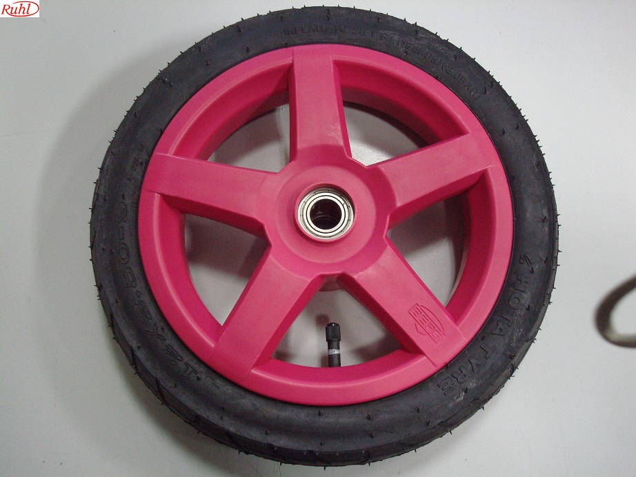 Wiel roze 12.5x2.5-9 slick/ Rally Pearl